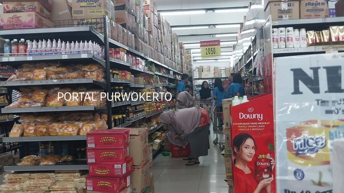 Alfamart Tambakreja: Solusi Cepat untuk Kebutuhan Harian di Cilacap